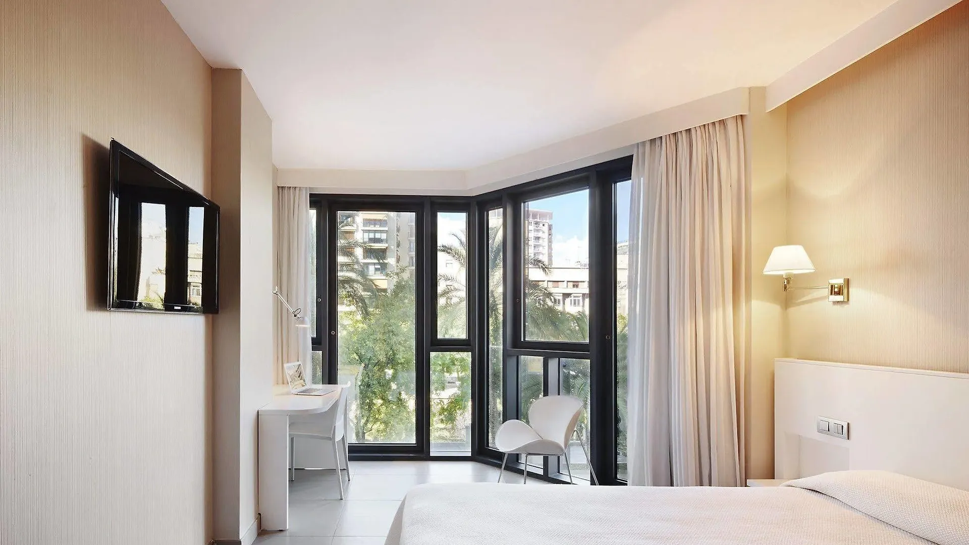 Hotel Palladium Palma de Mallorca 4*,